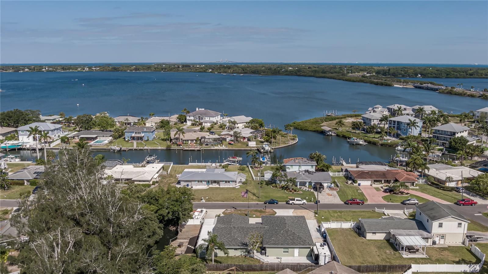 5318 Palmetto Point Drive