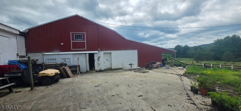 610 Jackson Valley Rd — photo 16 of 40