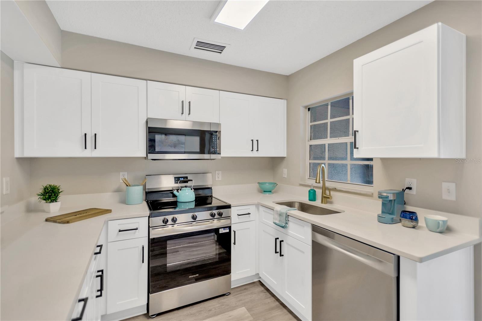 327 Kensington Lake Circle