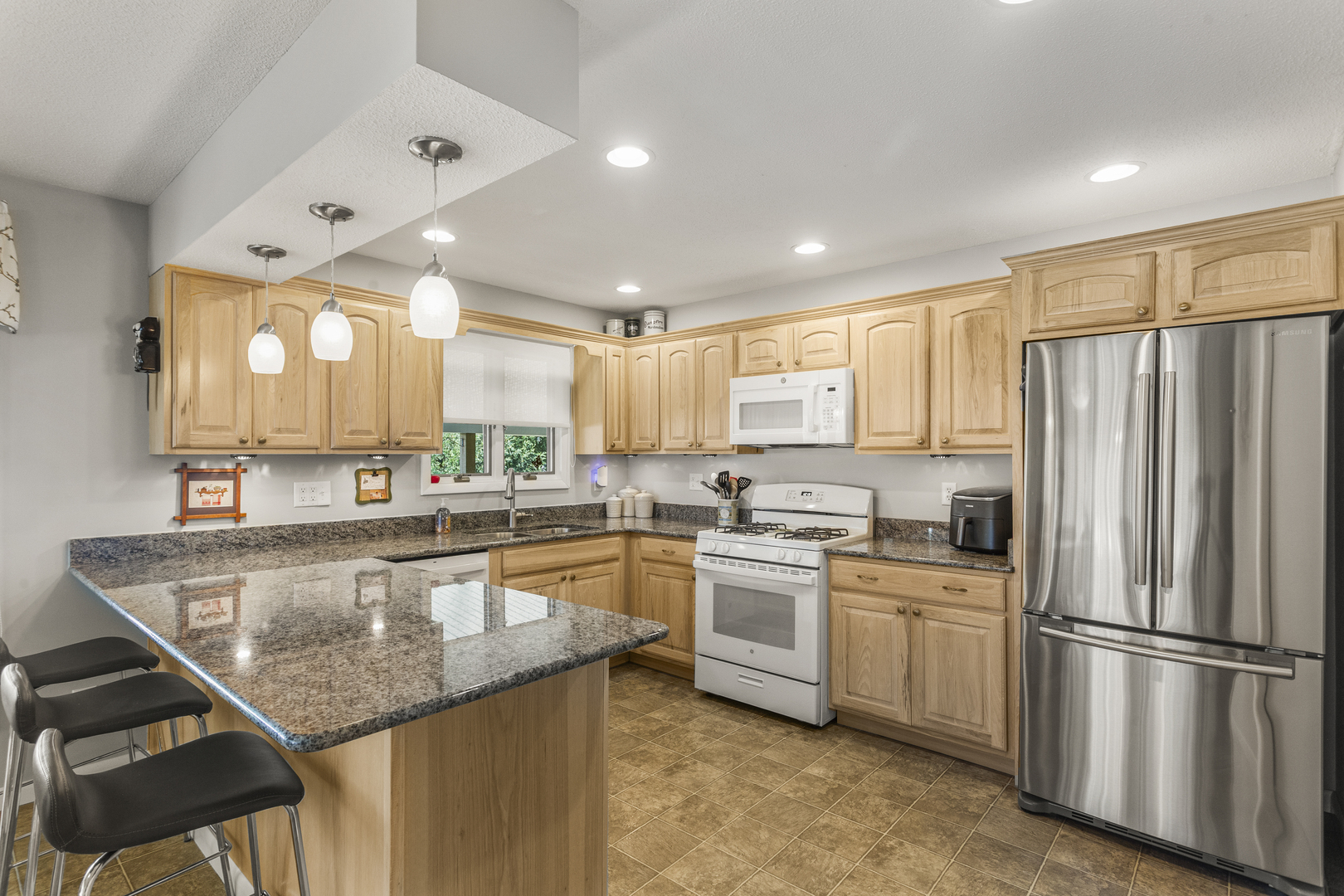 525 Sunrise Drive