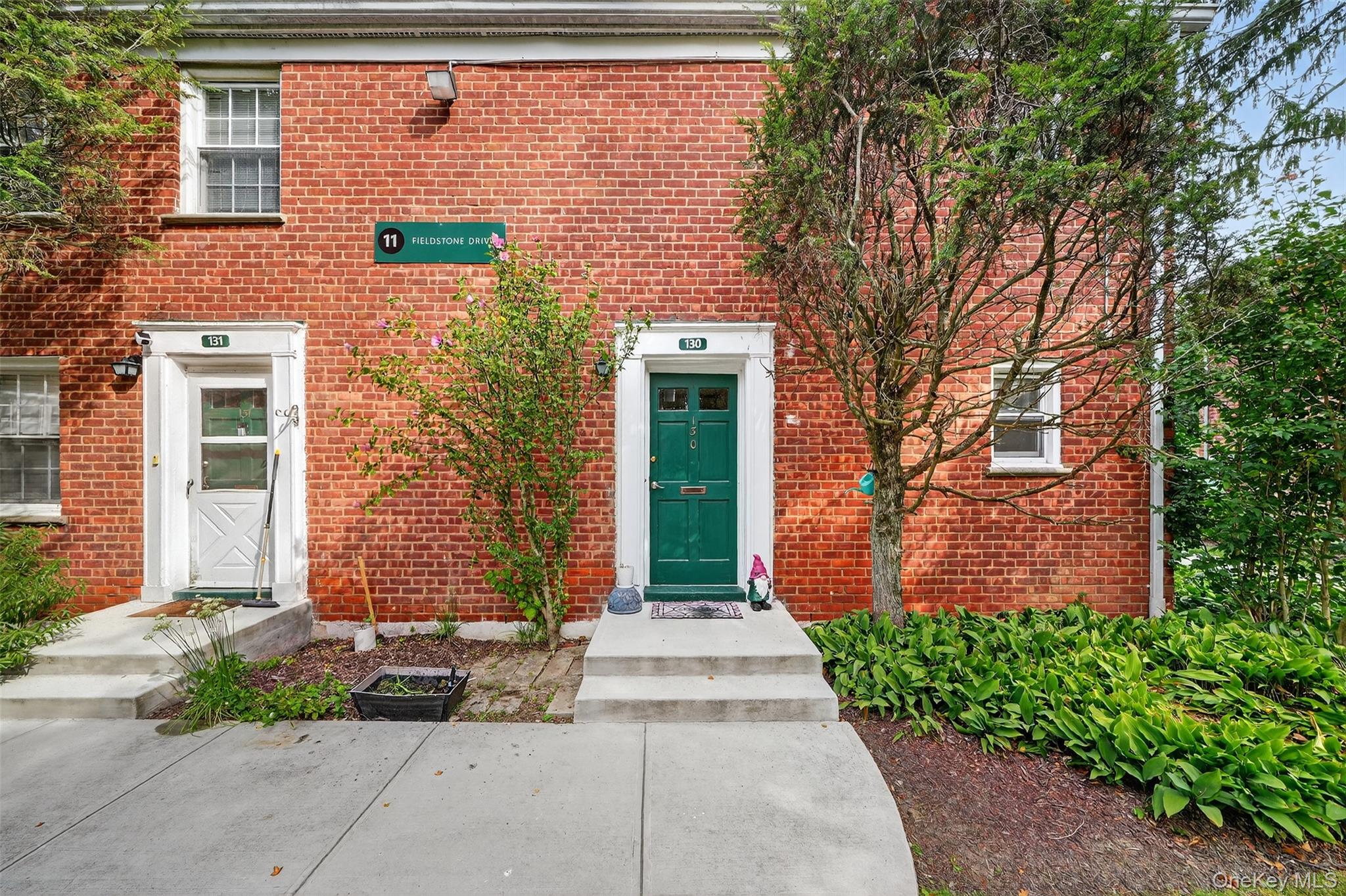 Enter into this sun-filled, top-floor end unit at 11 Fieldstone Drive, Unit 130 in Hartsdale, NY, where style, space, and convenience come together effortlessly. Spanning 1,100 square feet, this inviting residence offers a thoughtfully designed layout perfect for both everyday living and entertaining. At the heart of the home, a cozy wood-burning fireplace creates the perfect setting for relaxing evenings, while the modern kitchen shines with quartz countertops and stainless steel appliances that make cooking both easy and enjoyable. The added convenience of an in-unit Bosch washer and dryer elevates your daily routine. The open living and dining area flows seamlessly, offering plenty of room to gather. Nearby, enjoy access to a playground and pool, bringing recreation and relaxation right to your doorstep. With ample parking and close proximity to major highways, shopping, dining, and public transportation, everything you need is within easy reach. Plus, Metro-North is nearby, making commuting to NYC simple and efficient. This bright and welcoming home is the perfect blend of comfort, convenience, and lifestyle.