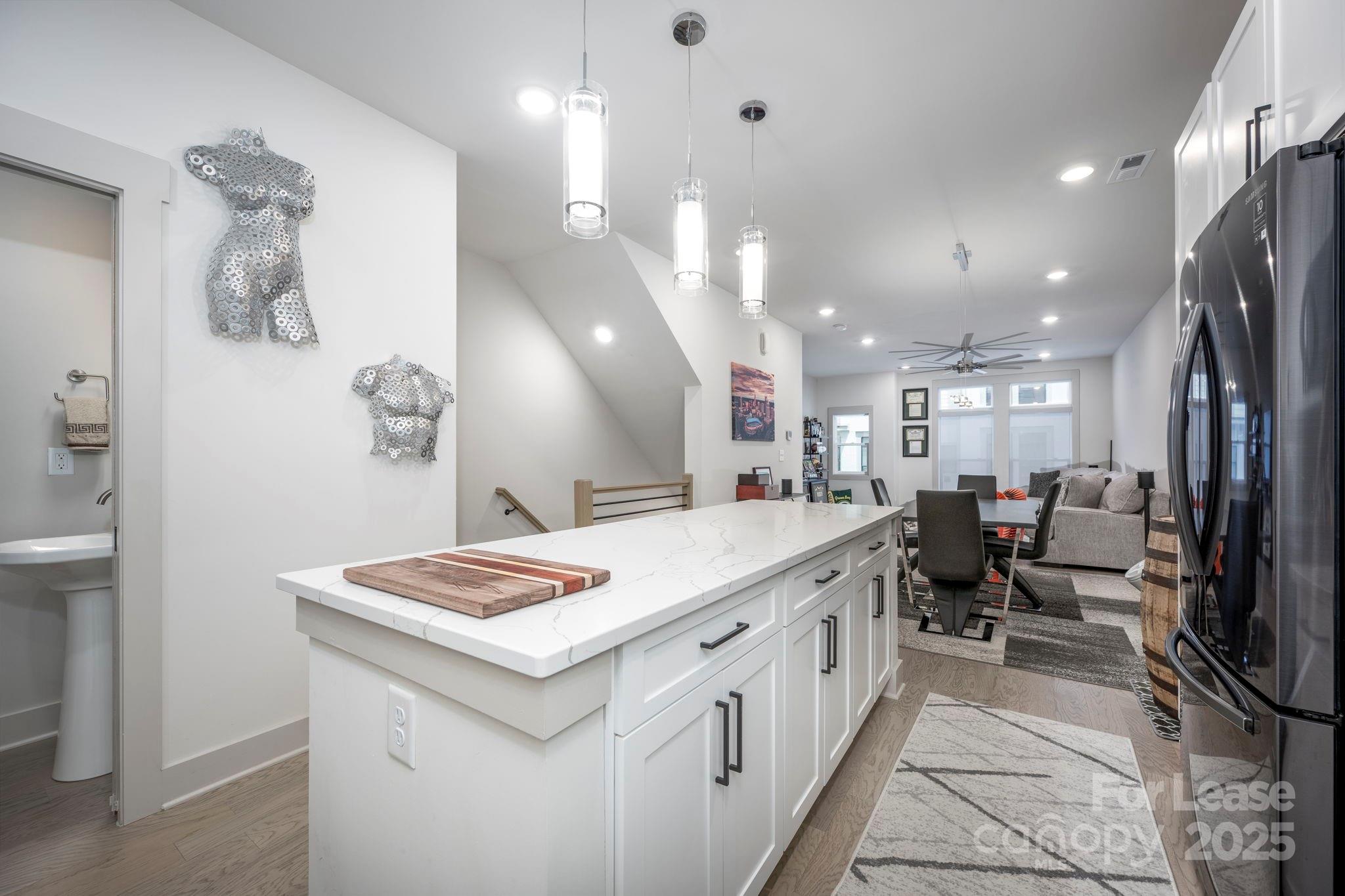 1033 Wesley Terrace Avenue