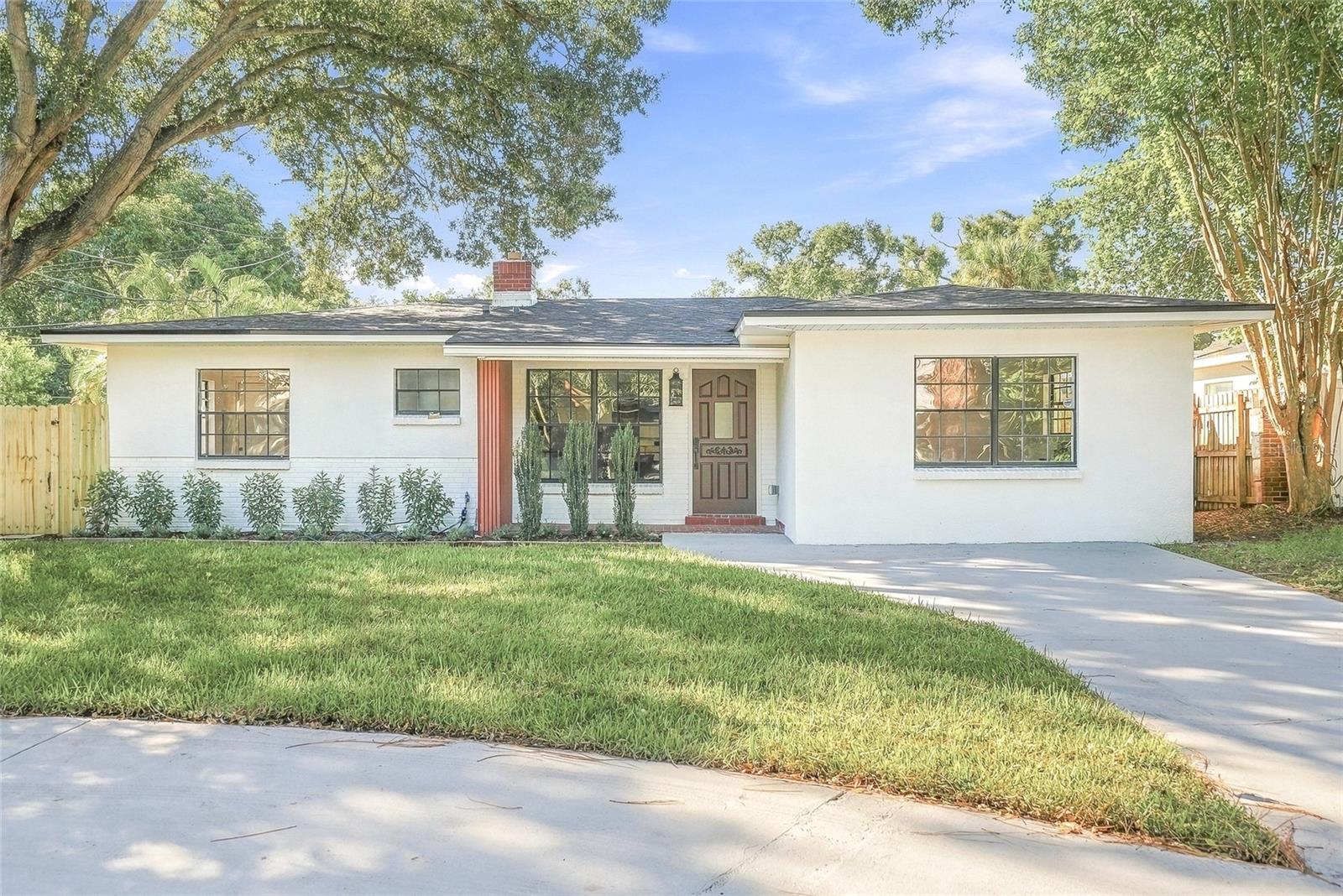 3112 S Julia Circle, Tampa, FL