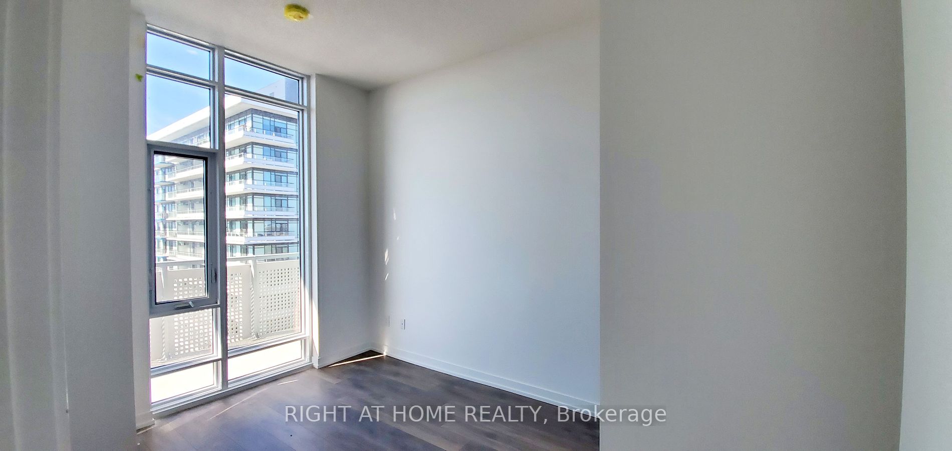 2520 W Eglinton Ave 1901