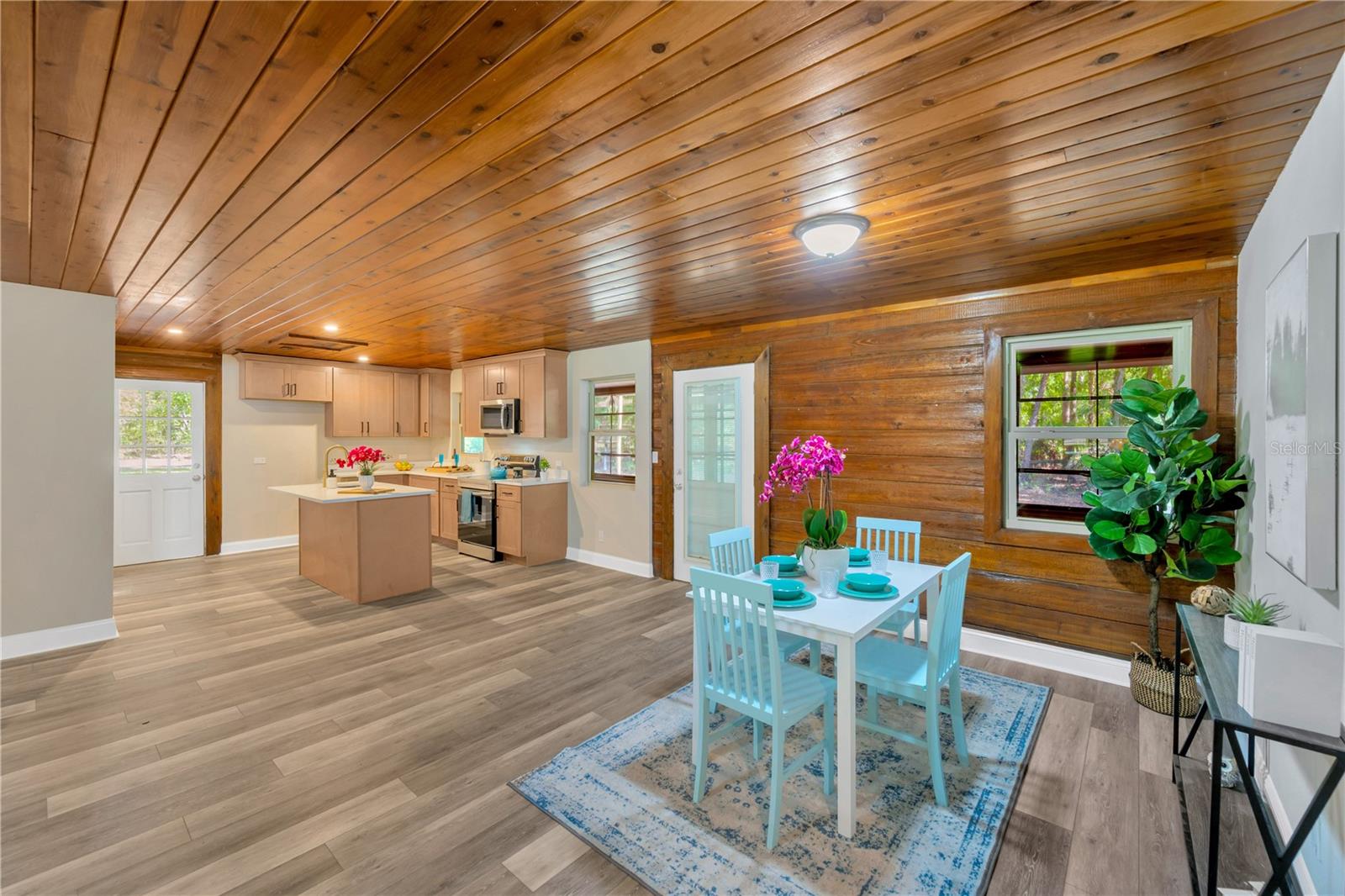 4221 Brackwood Road