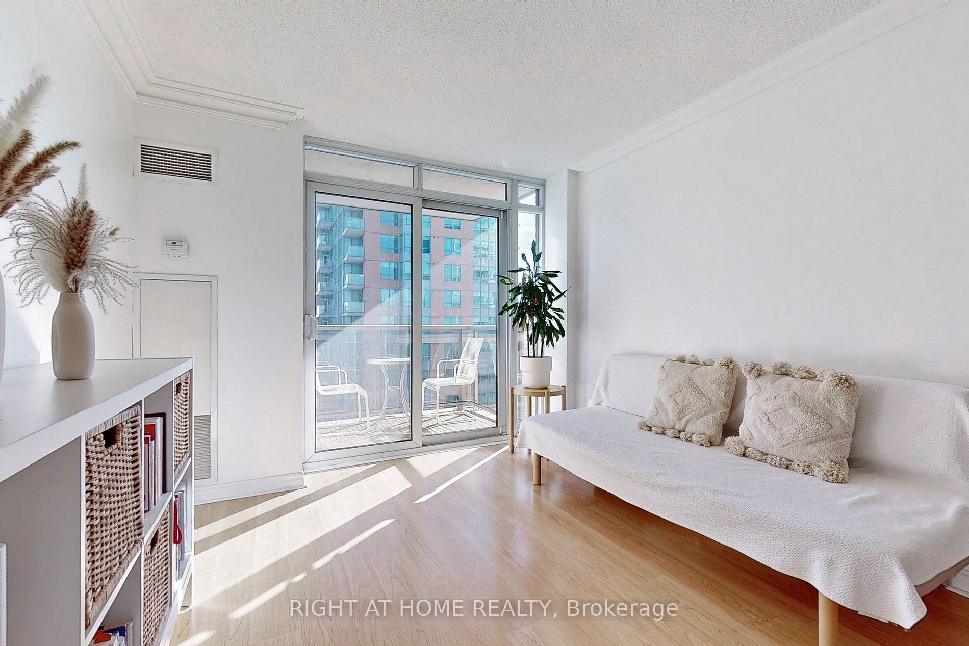 5233 Dundas St W St 1927