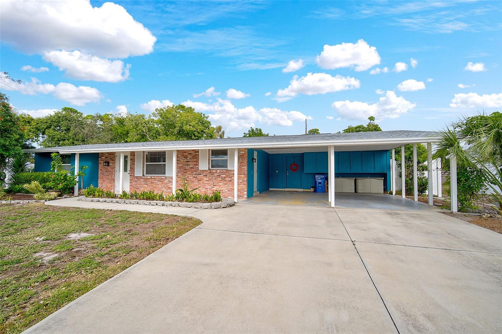 6426 Colonial Drive