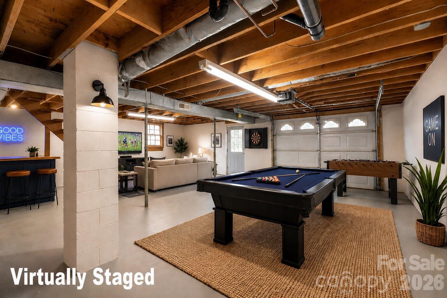 2209 Woodhurst Lane
