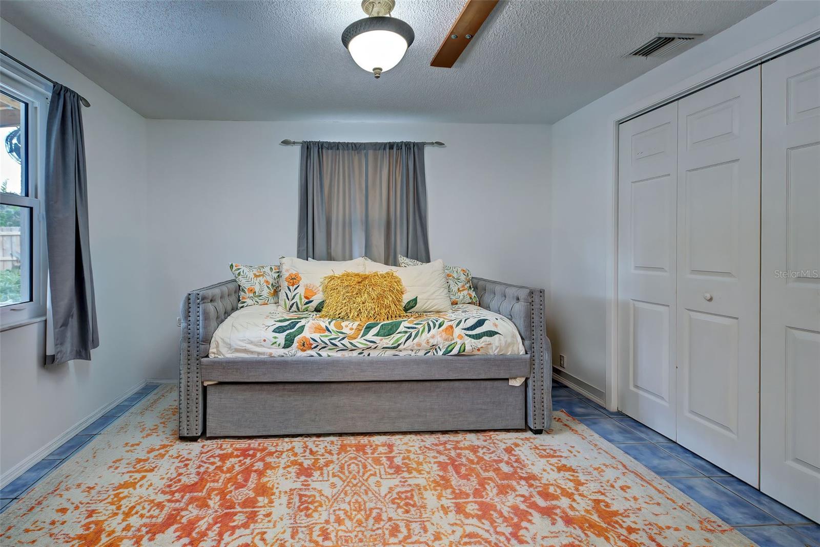 315 Palmetto Road W