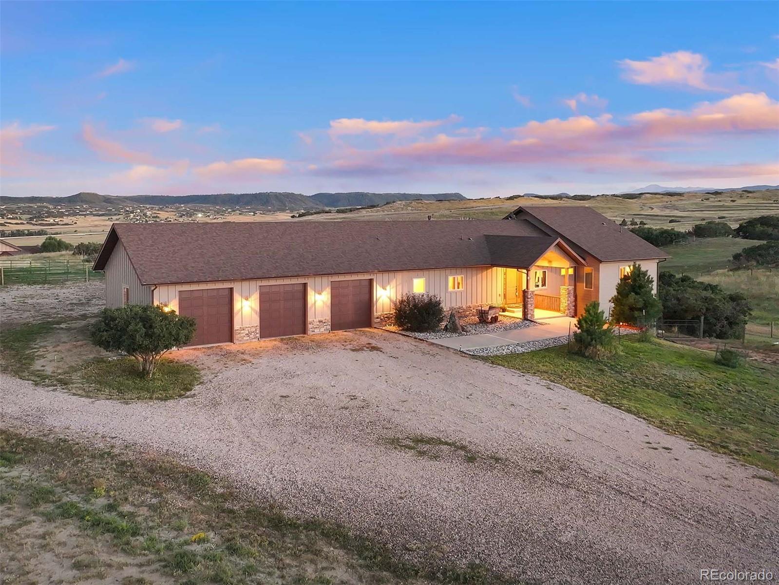 142 Twin Oaks Road
