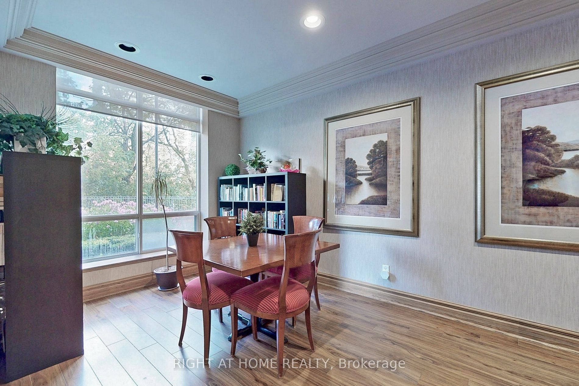 233 Beecroft Rd 812