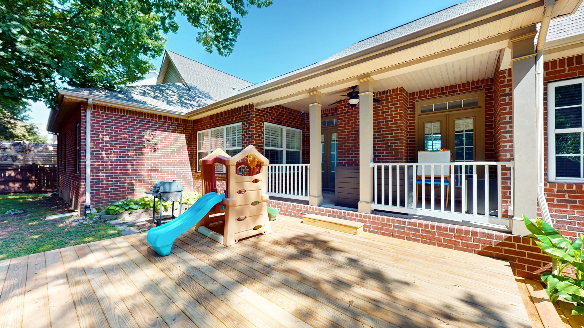 1016 Tulip Blossom Dr