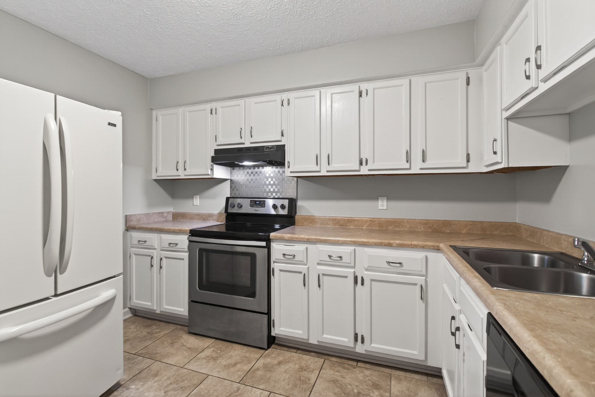 430 Walton Ferry Rd 200