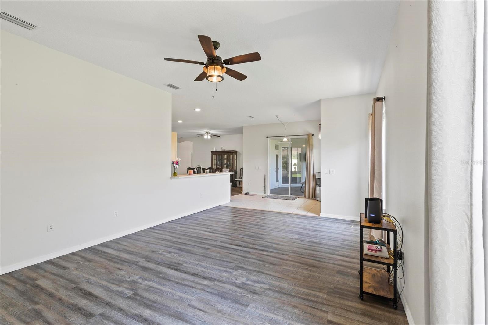 18 Buttonwood Lane