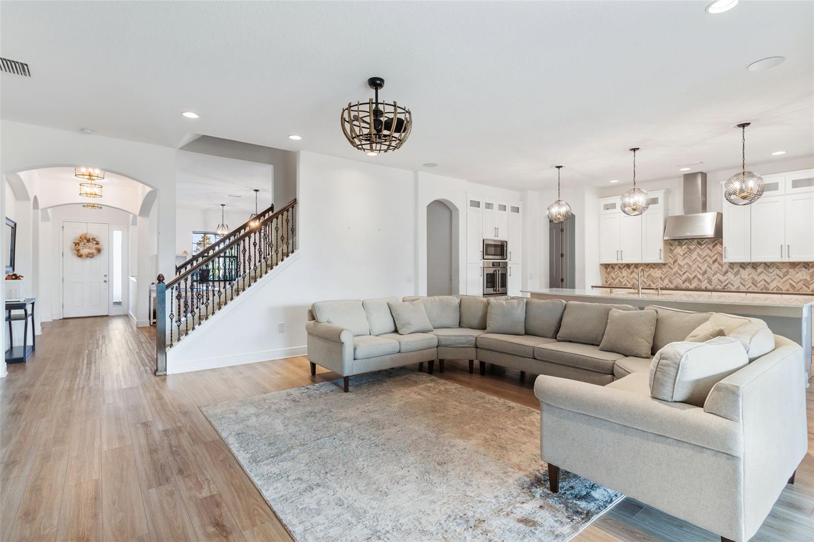 913 Buckhurst Drive