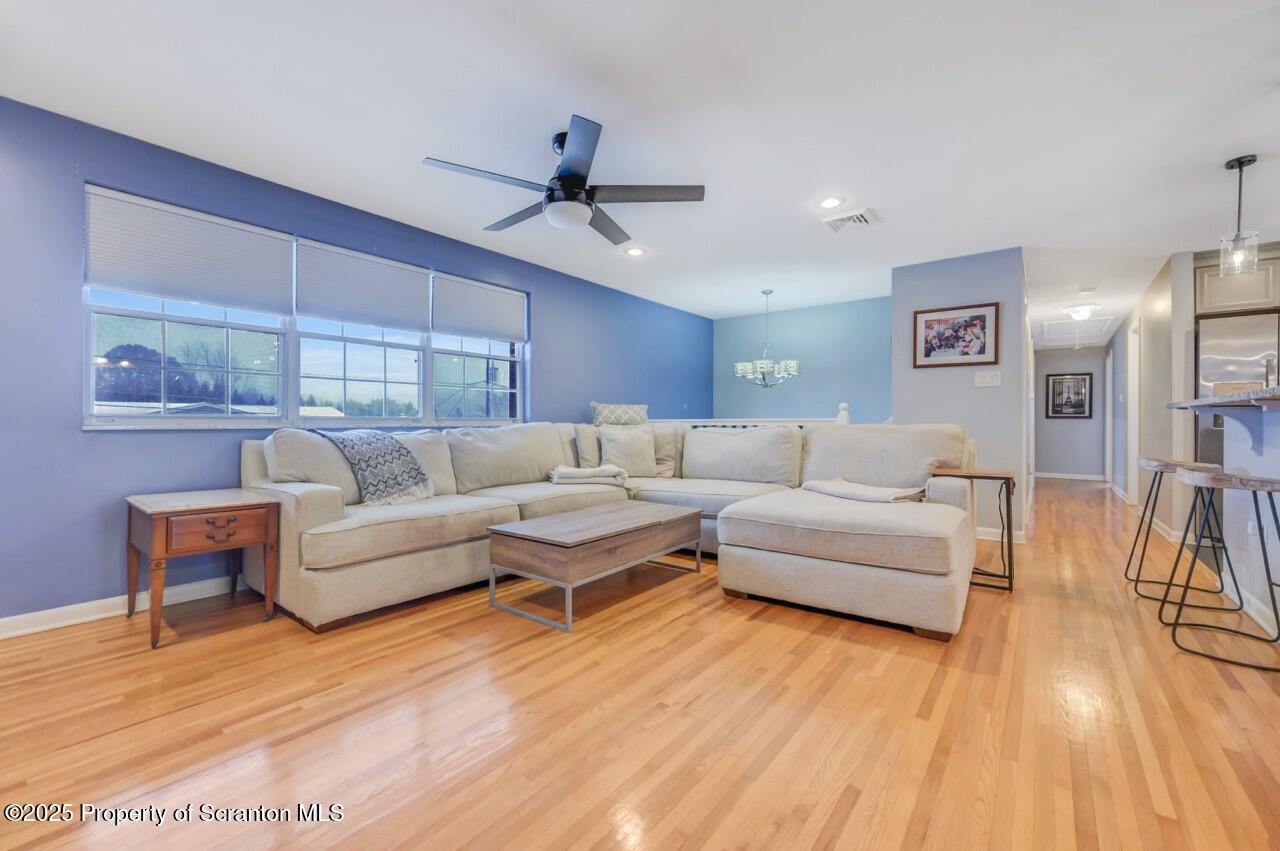 604 Oak Lane