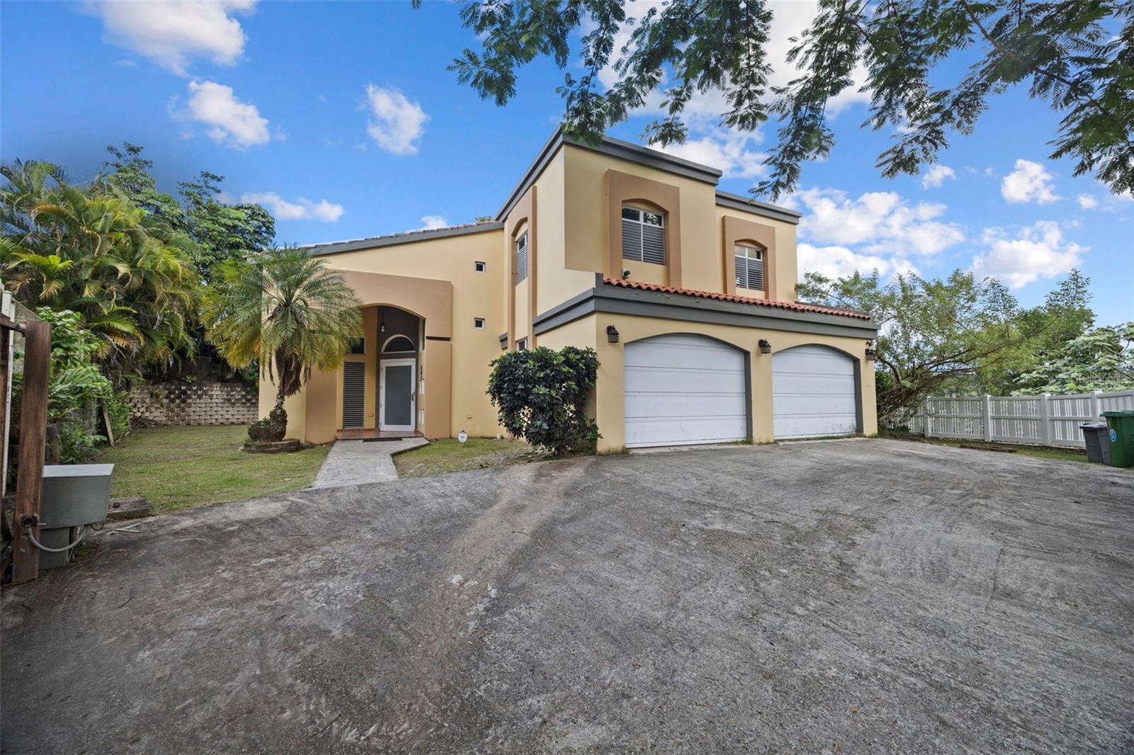 Calle 1 B-6, Lomas Del Sol Dev.