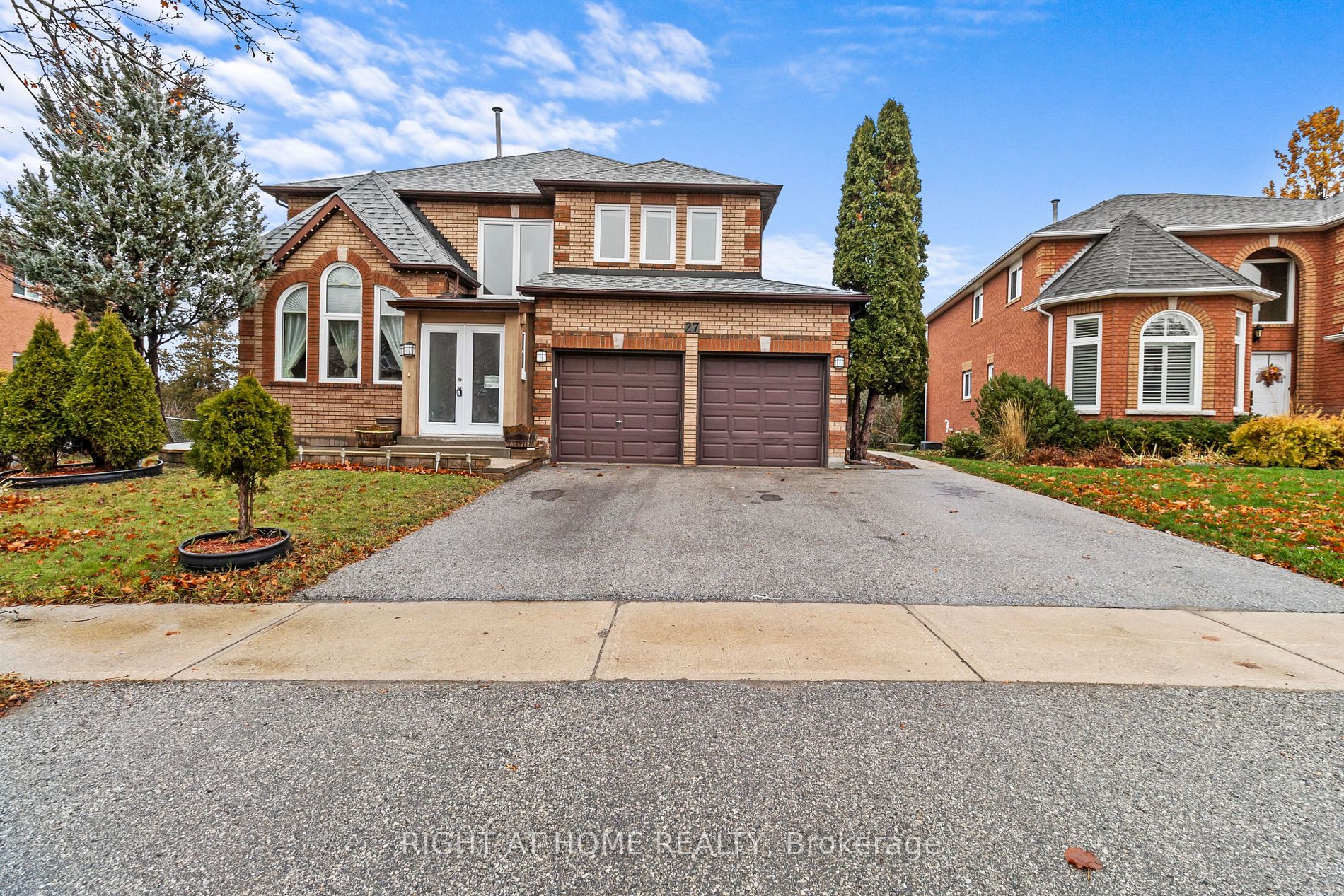 27 Brunton Cres