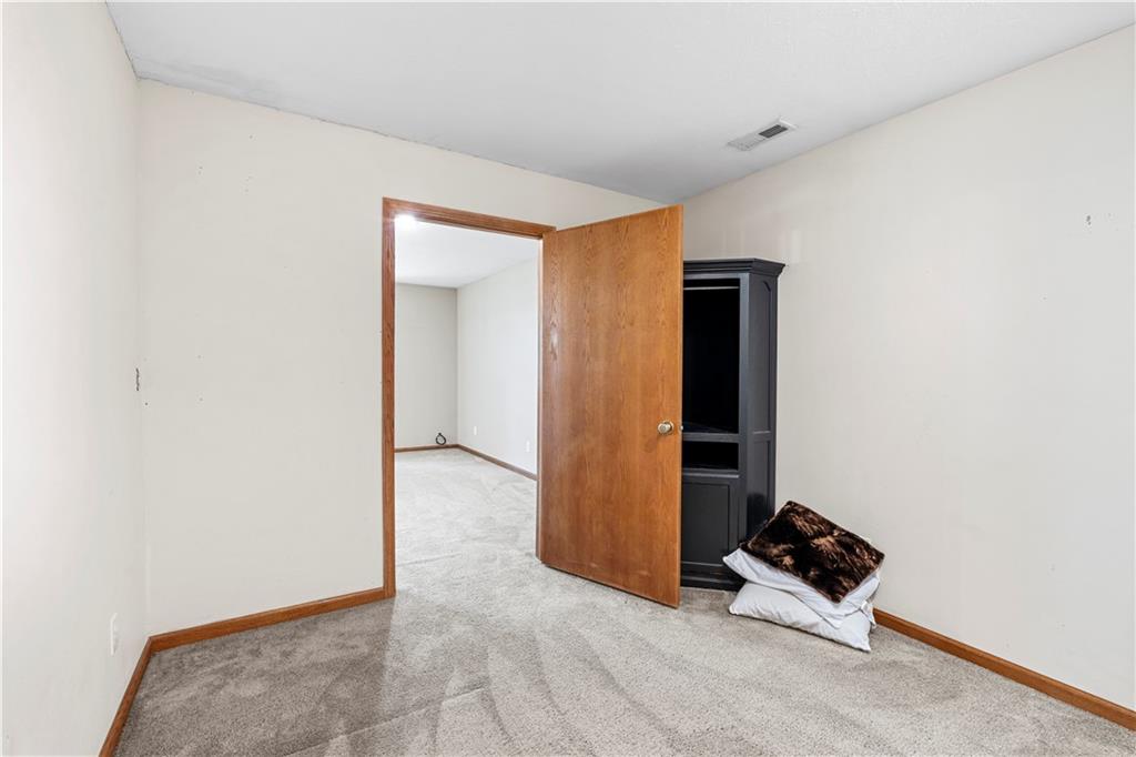26060 E B Highway