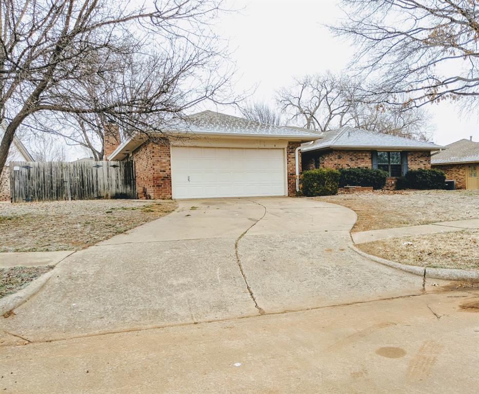 Check out this 3 bed, 2 bath home for rent in Edmond, OK! This lovely home features central heat and air, dishwasher, disposal, fenced backyard, washer/dryer hookups, and a 2 car garage! With easy access to I-235 and the Kilpatrick Turnpike, there is plenty of shopping and entertainment within minutes. Call today to set up a showing as this won’t last long!