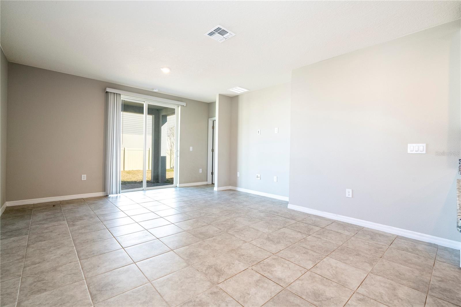 874 Rivers Crossing Street