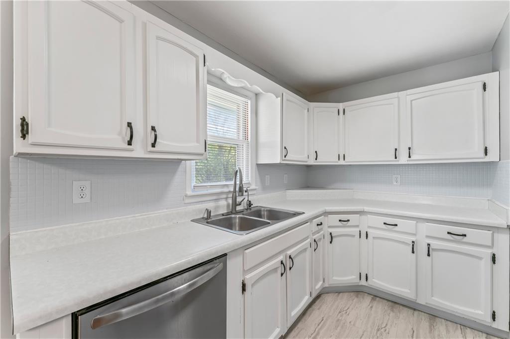 4923 Appleton Avenue