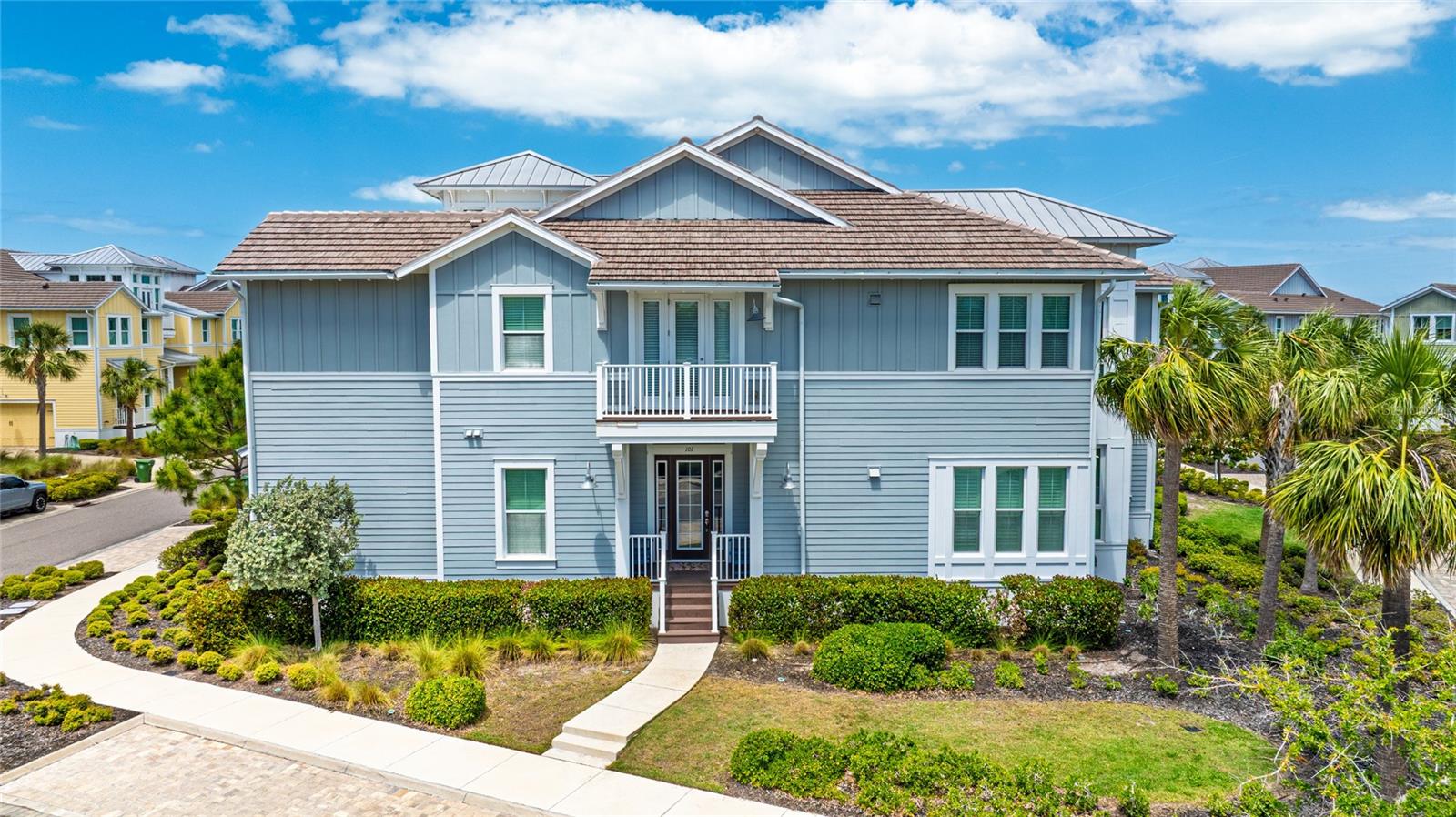 283 Saint Lucia Drive, Bradenton, FL