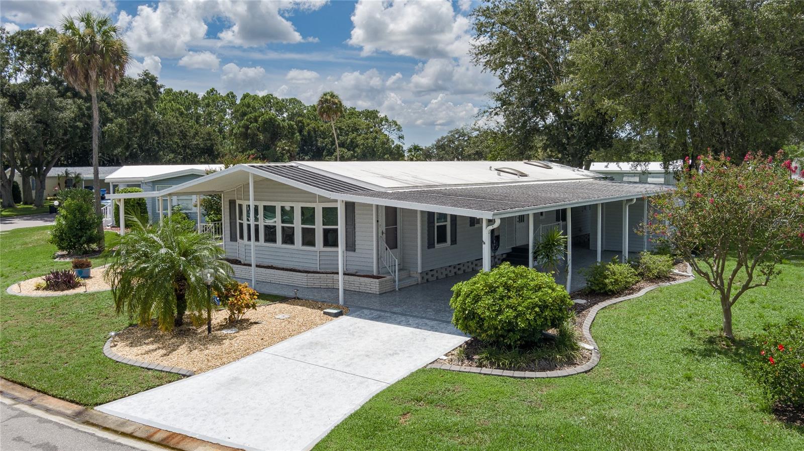 8425 Castle Garden Road