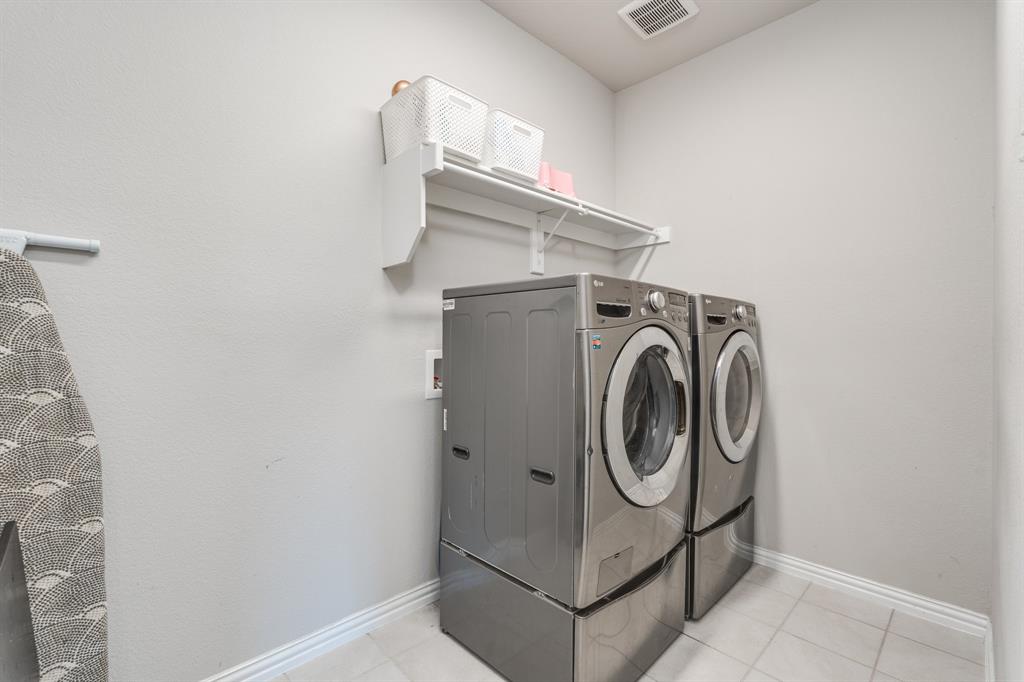 1403 Crossford Trail