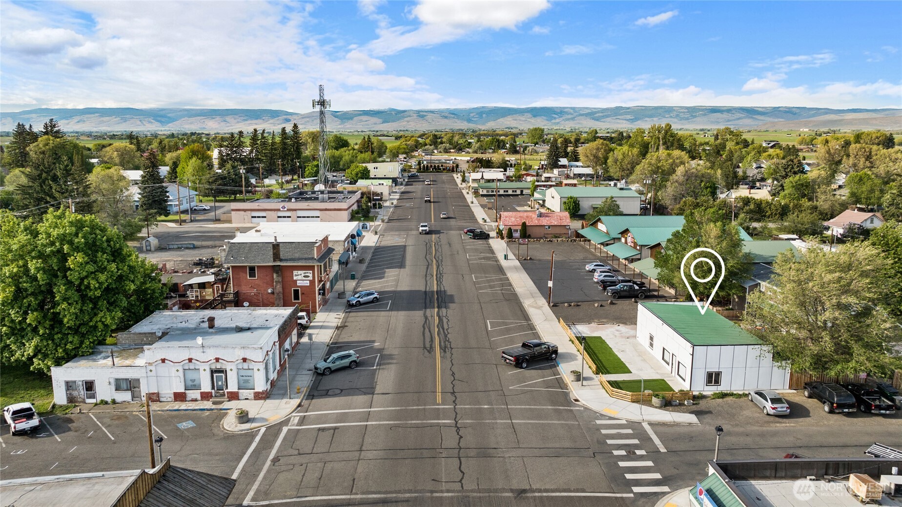 Fully renovated ~ 1,200 sqft Main St Retail / Office / Restaurant space located in the Ellensburg Micropolitan area. Right on Main St in Downtown Kittitas. Zoned General Commercial there are endless uses here. Property has AC, 7 dedicated parking spaces, and sizable front / back patio areas. 10 minutes from downtown Ellensburg and Central Washington University. 2 minutes from I-90 onramp. Current business presence on Main St. are Kittitas Cafe, Brewhouse Boarding, City of Kittitas, Haymaker, All-Time Fitness, 509 Philly Stop, and more. Consistent traffic being located right on Main St. Property can be divided into 3 separate suites. Landlord willing to facilitate. Do not disturb current occupant.