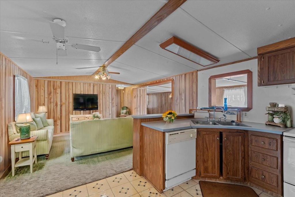 8551 NE 61st Pl