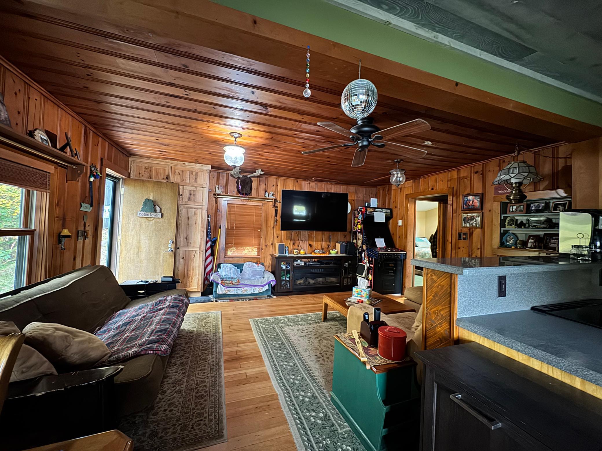 5447 Forest Ridge Road