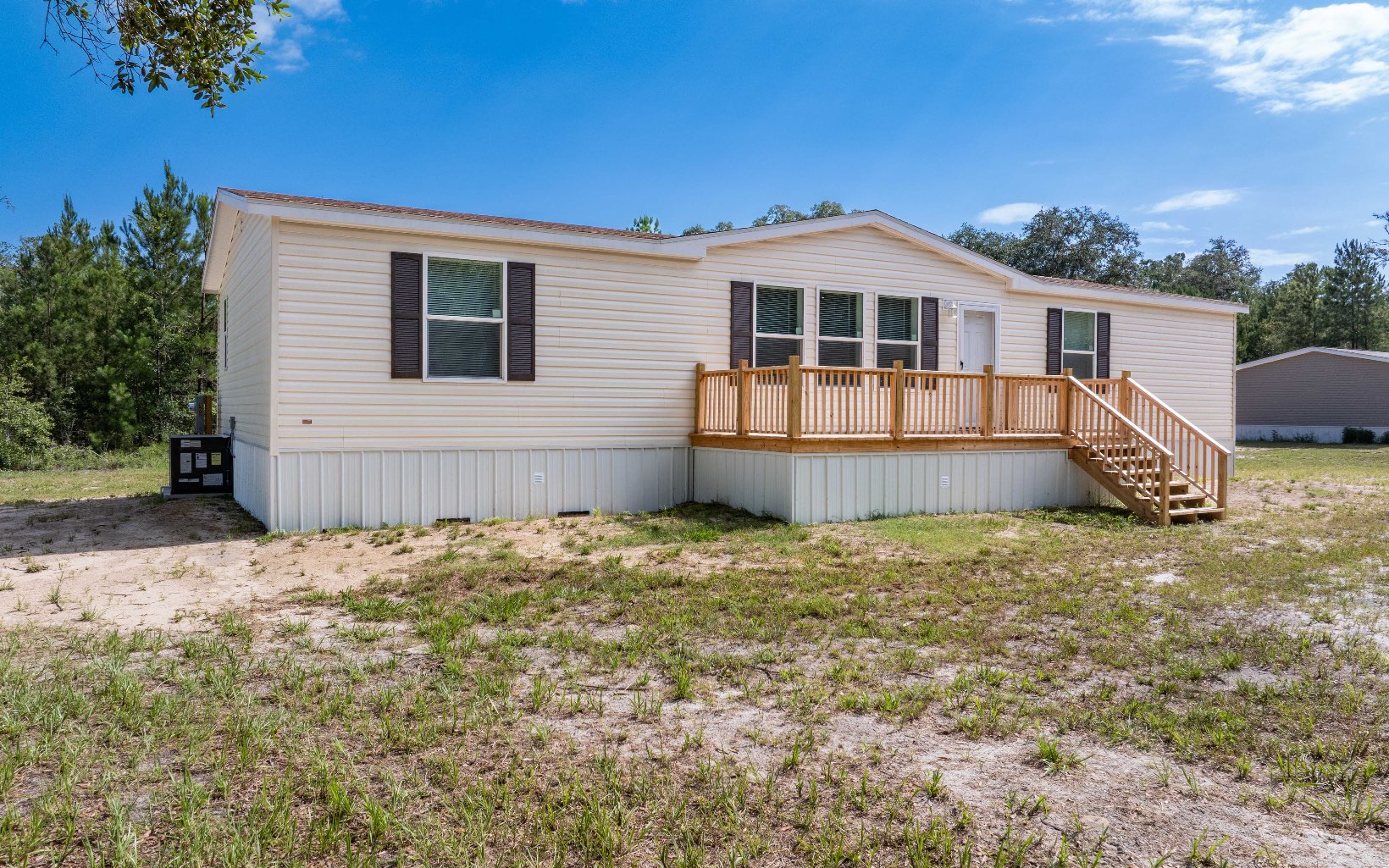 305 NW Ivy Gln