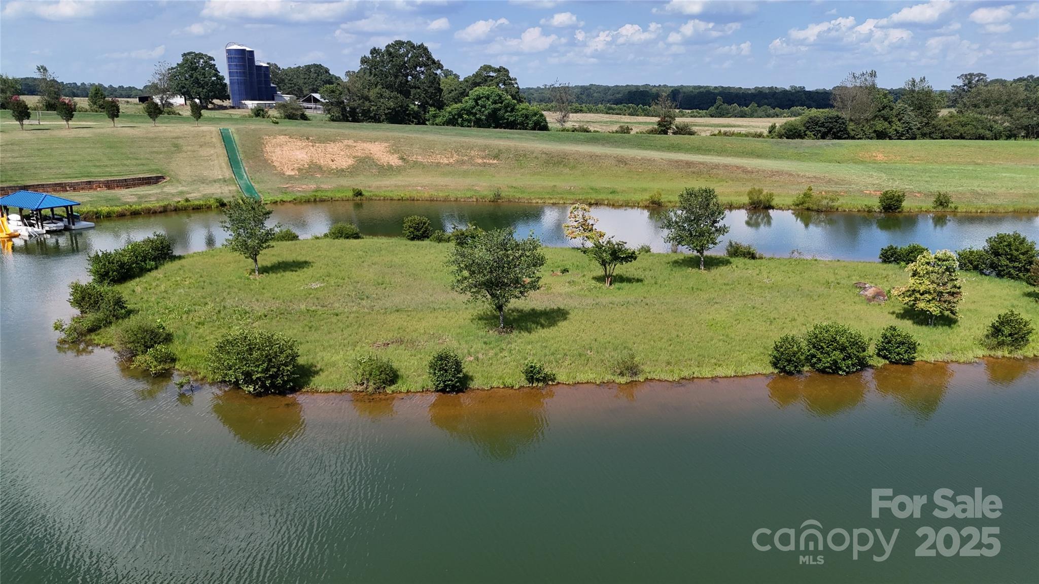 4604 Mirror Lake Drive