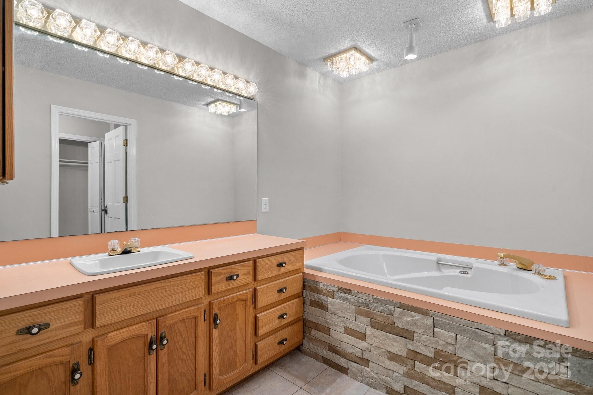 4101 Quarry Estates Road