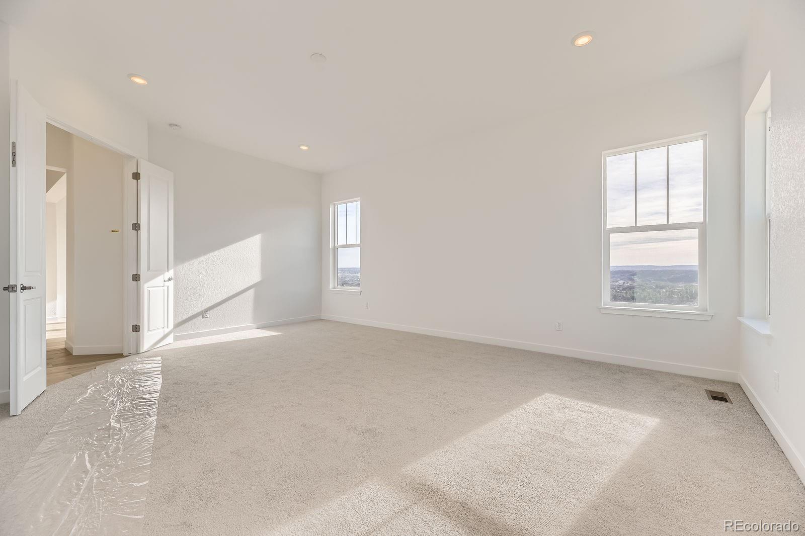 3953 Treadway Point