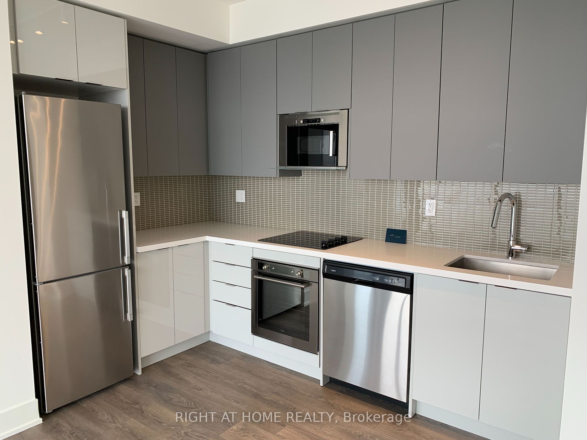 2916 Highway 7 Rd 1308