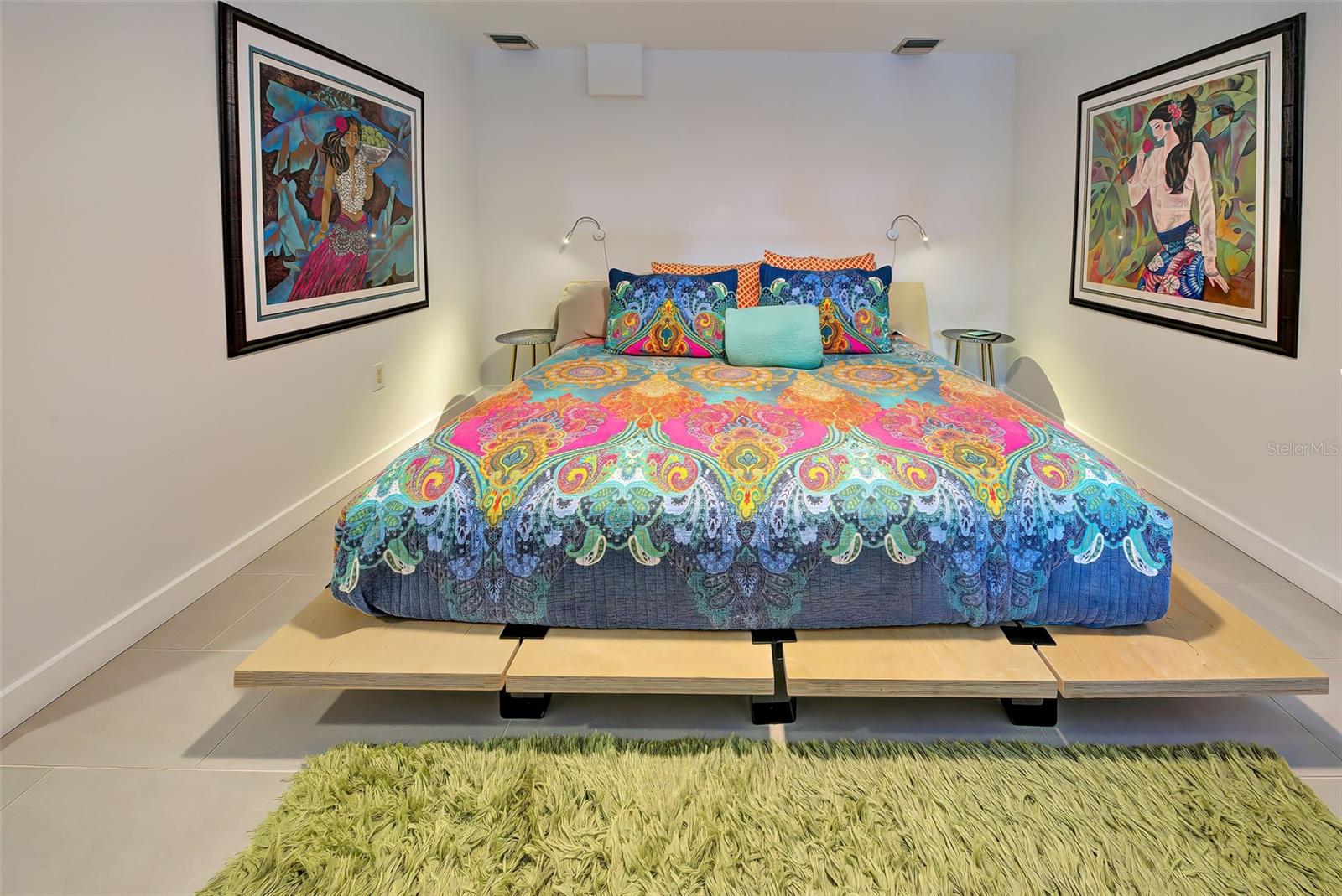 315 Palmetto Road W