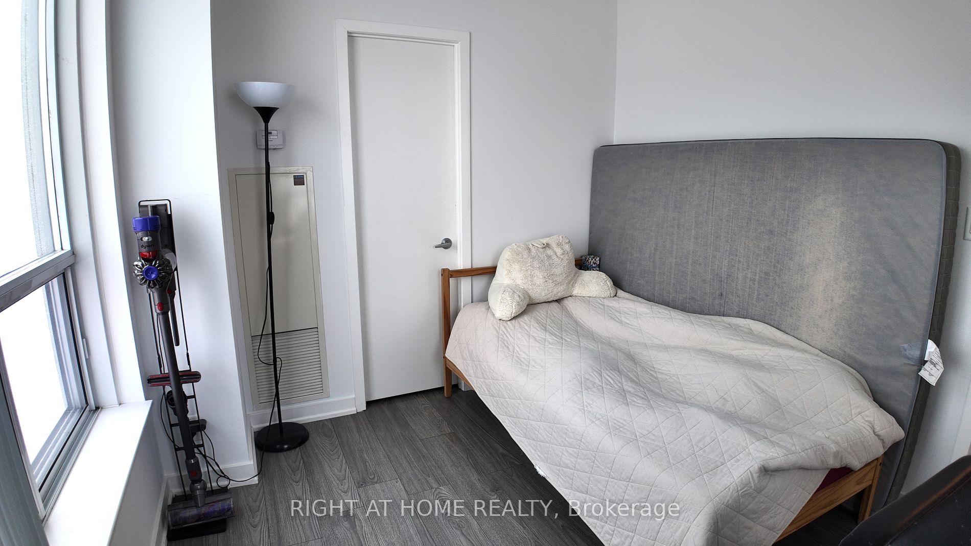 36 Lee Centre Dr PH502