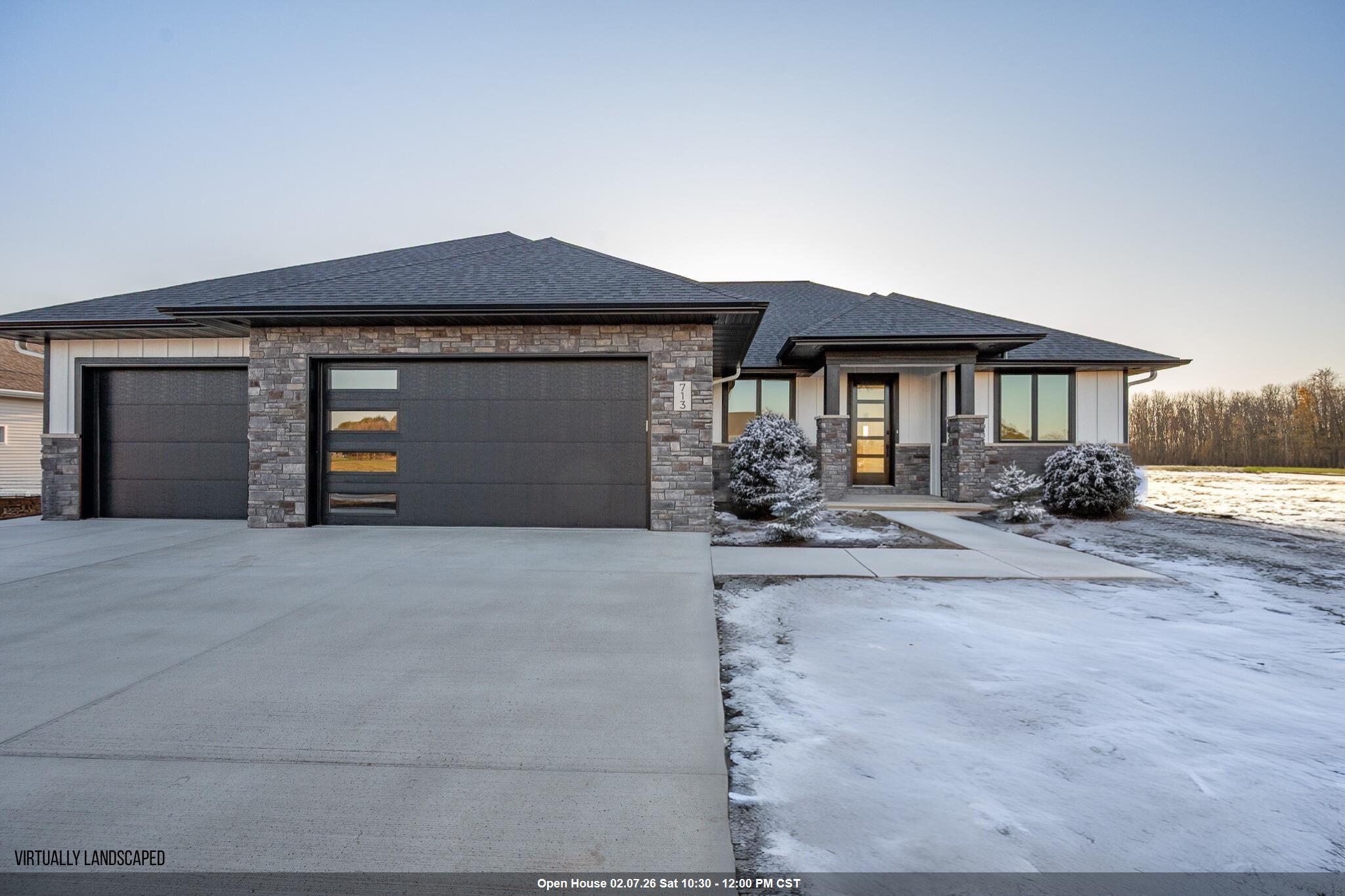 713 Royal St Pats Drive