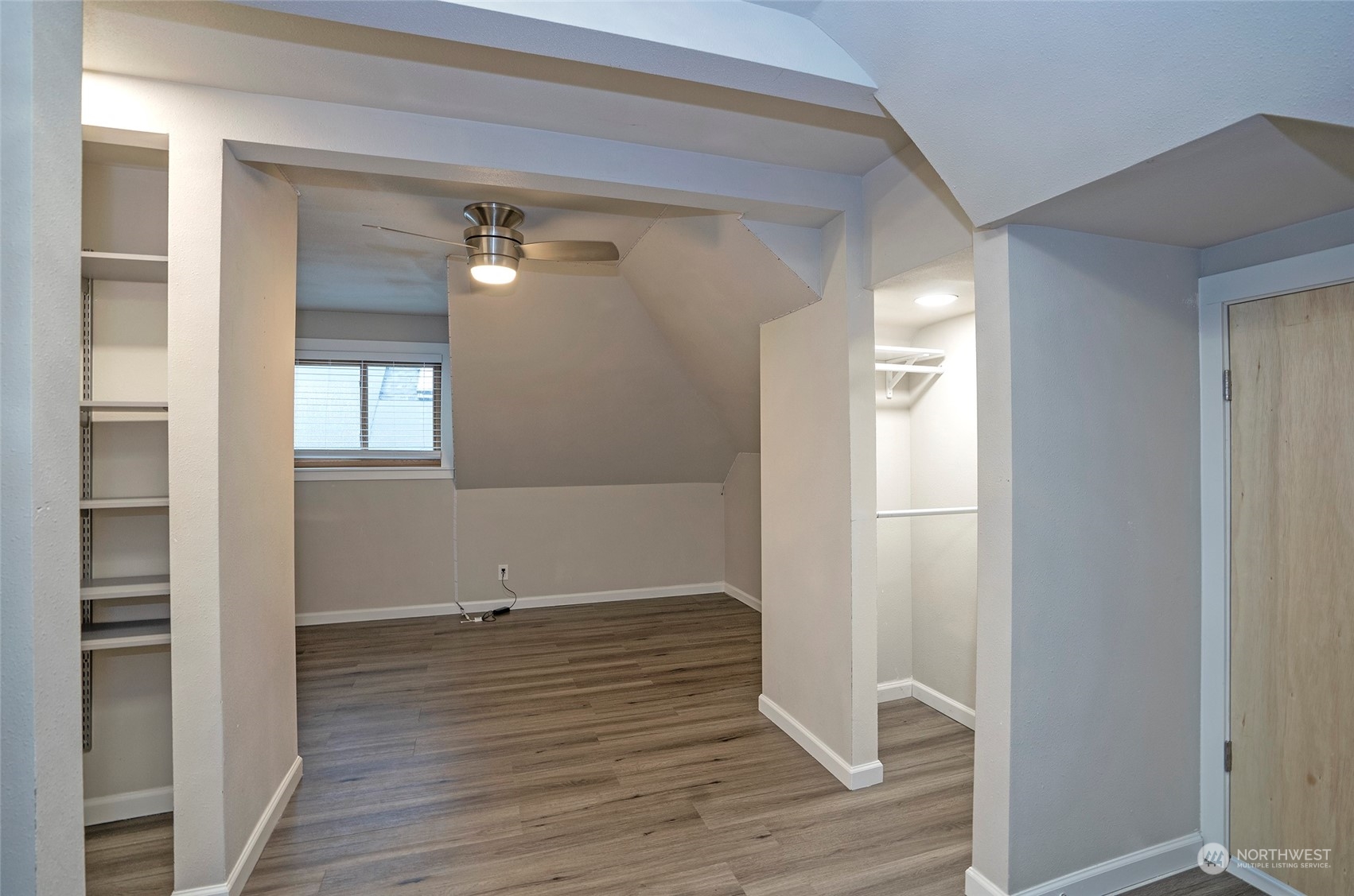 1017 E 59th