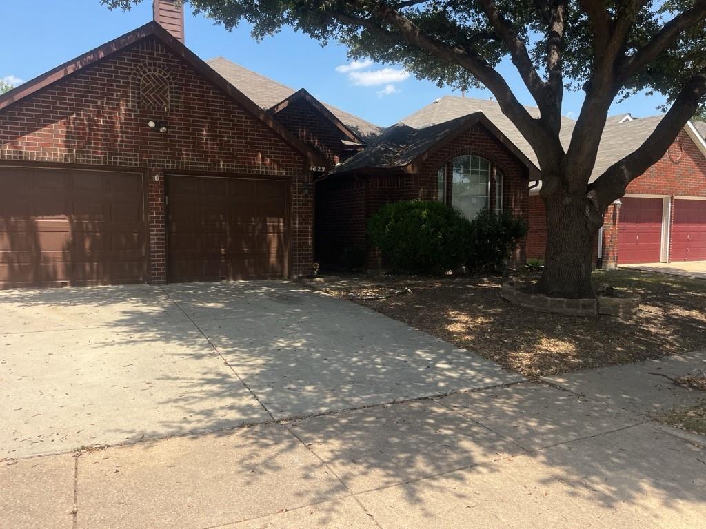 4829 Salmon Run Way