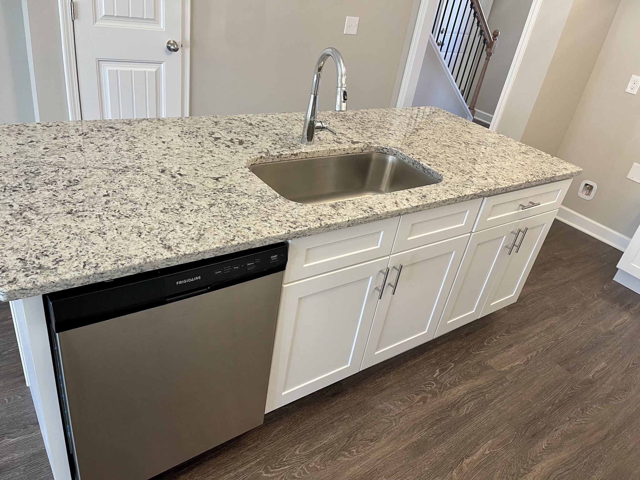 967 Horse Mountain Rd 6G