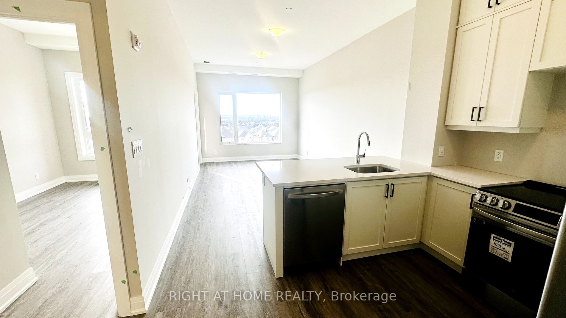 3265 W Carding Mill Tr