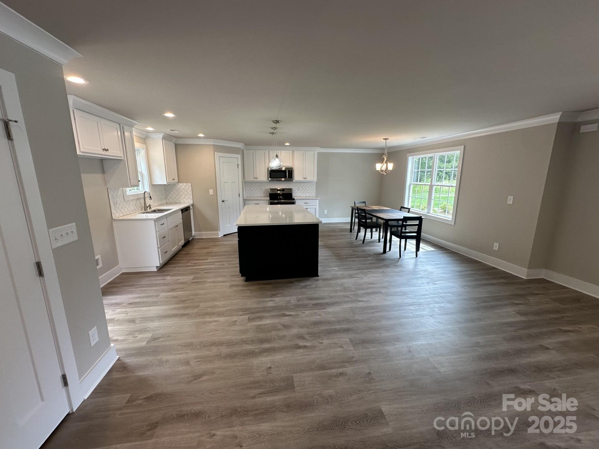 1133 Heather Oak Lane