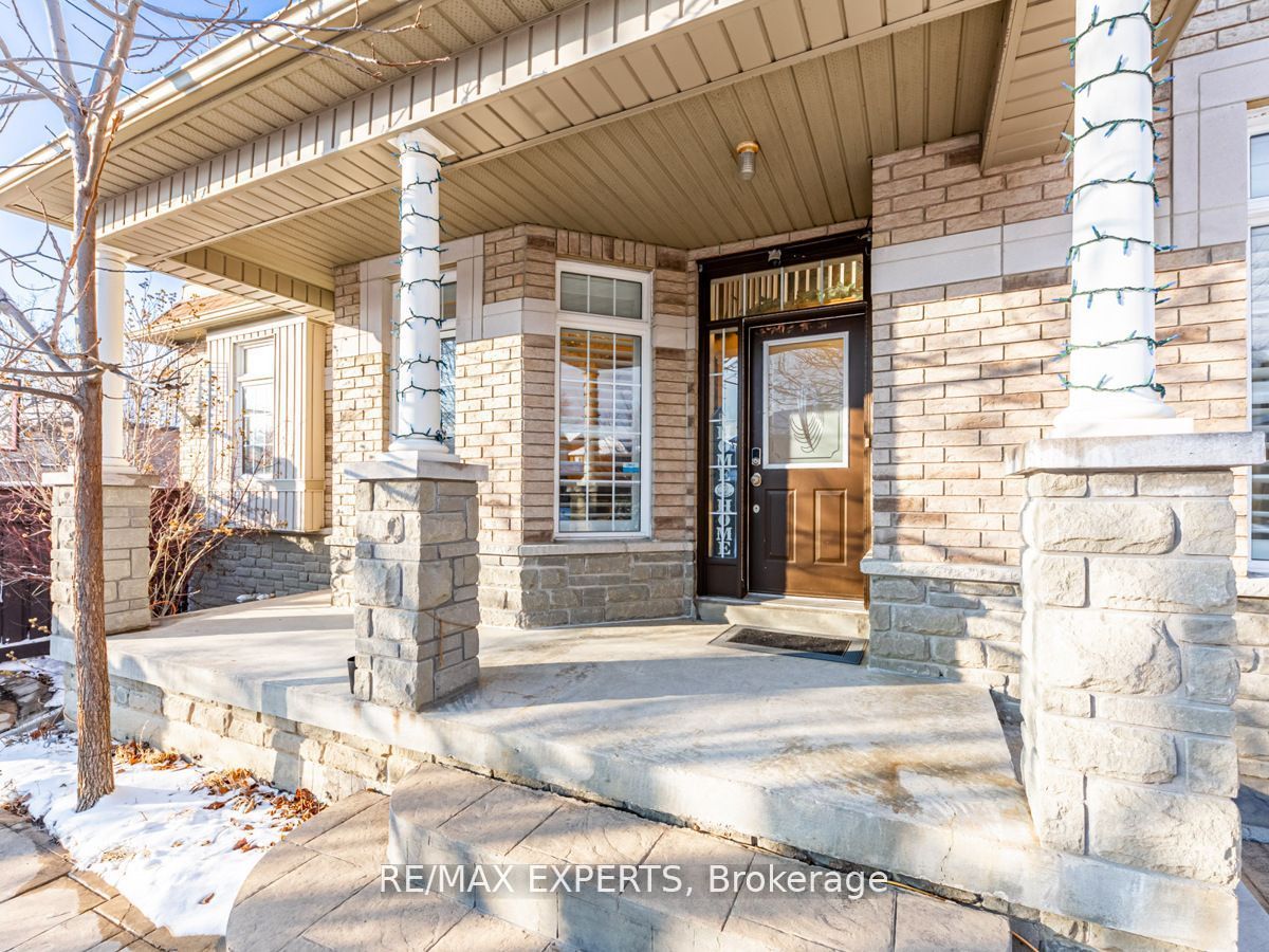 40 Signet Way