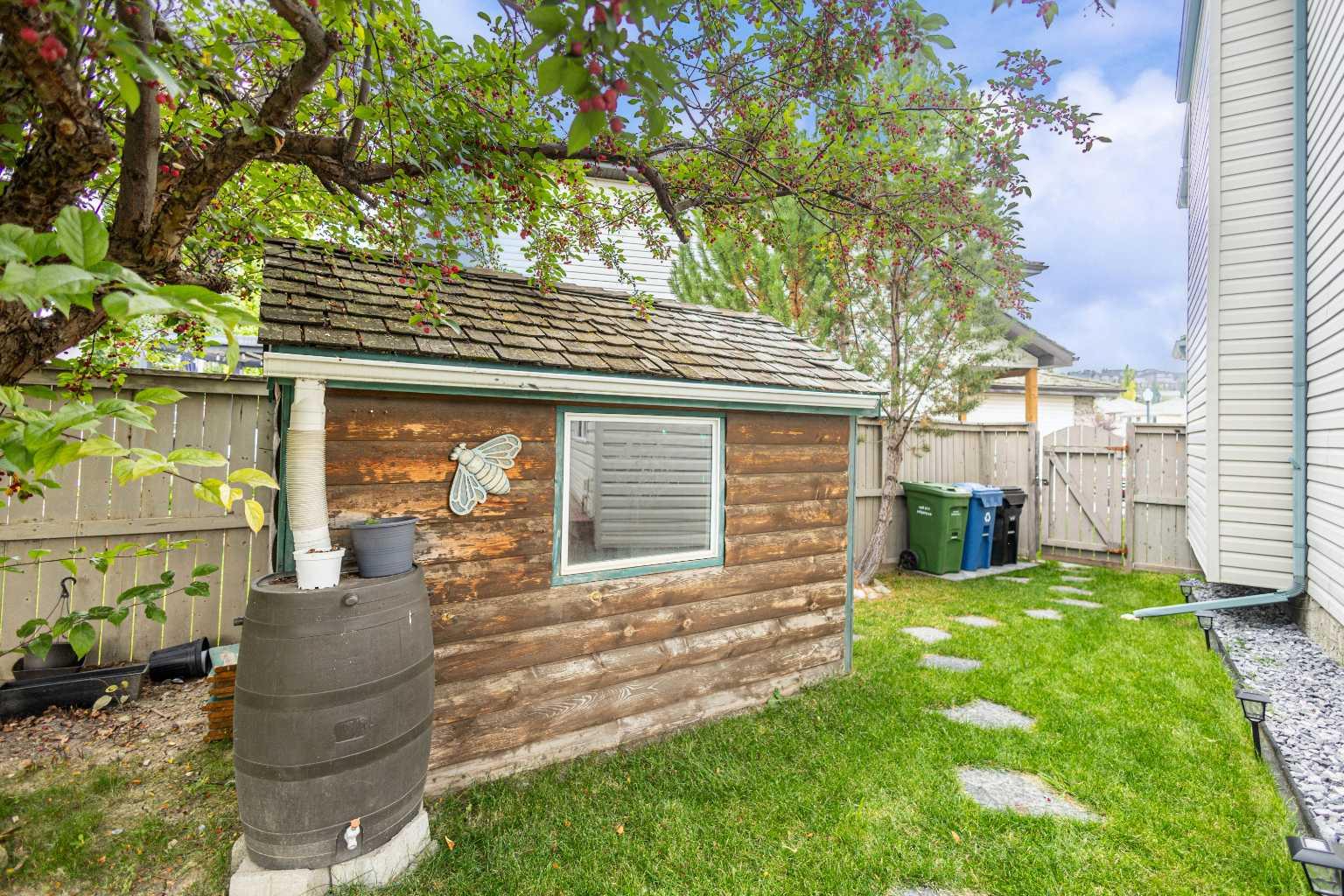 331 Springbank Place SW
