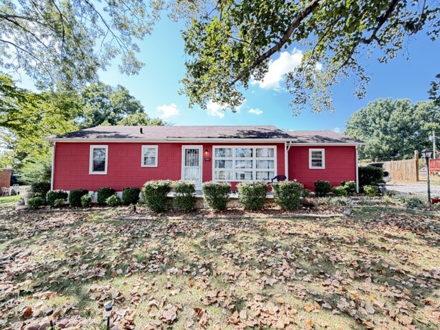 Step into this cozy 2-bedroom, 1-bath home conveniently located in the heart of town! Offering a flexible floor plan, this home features a spacious den that could easily serve as a 3rd bedroom, home office, or additional living space. The kitchen comes equipped with stainless steel appliances, while property also offers a detached garage and separate storage building, giving you plenty of room for vehicles, hobbies, tools, and extra storage. With its convenient location close to shopping, dining, schools, and everyday amenities, this home offers the perfect combination of comfort and versatility.