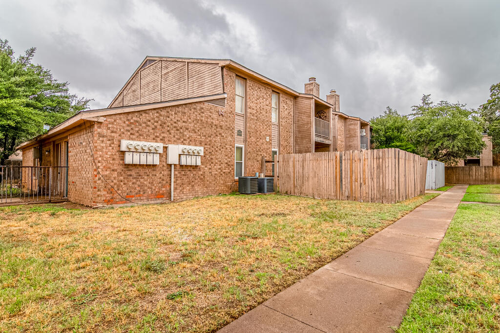 4700 Boulder Ave