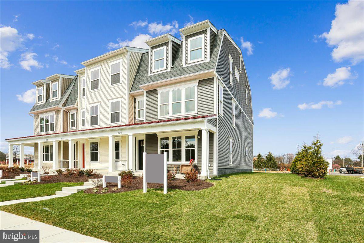 205 Allen Ln  